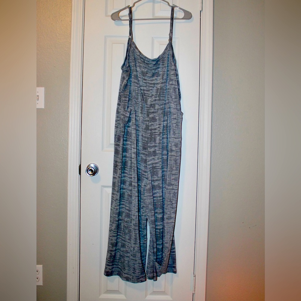 LulaRoe Leola wide leg cami jumpsuit